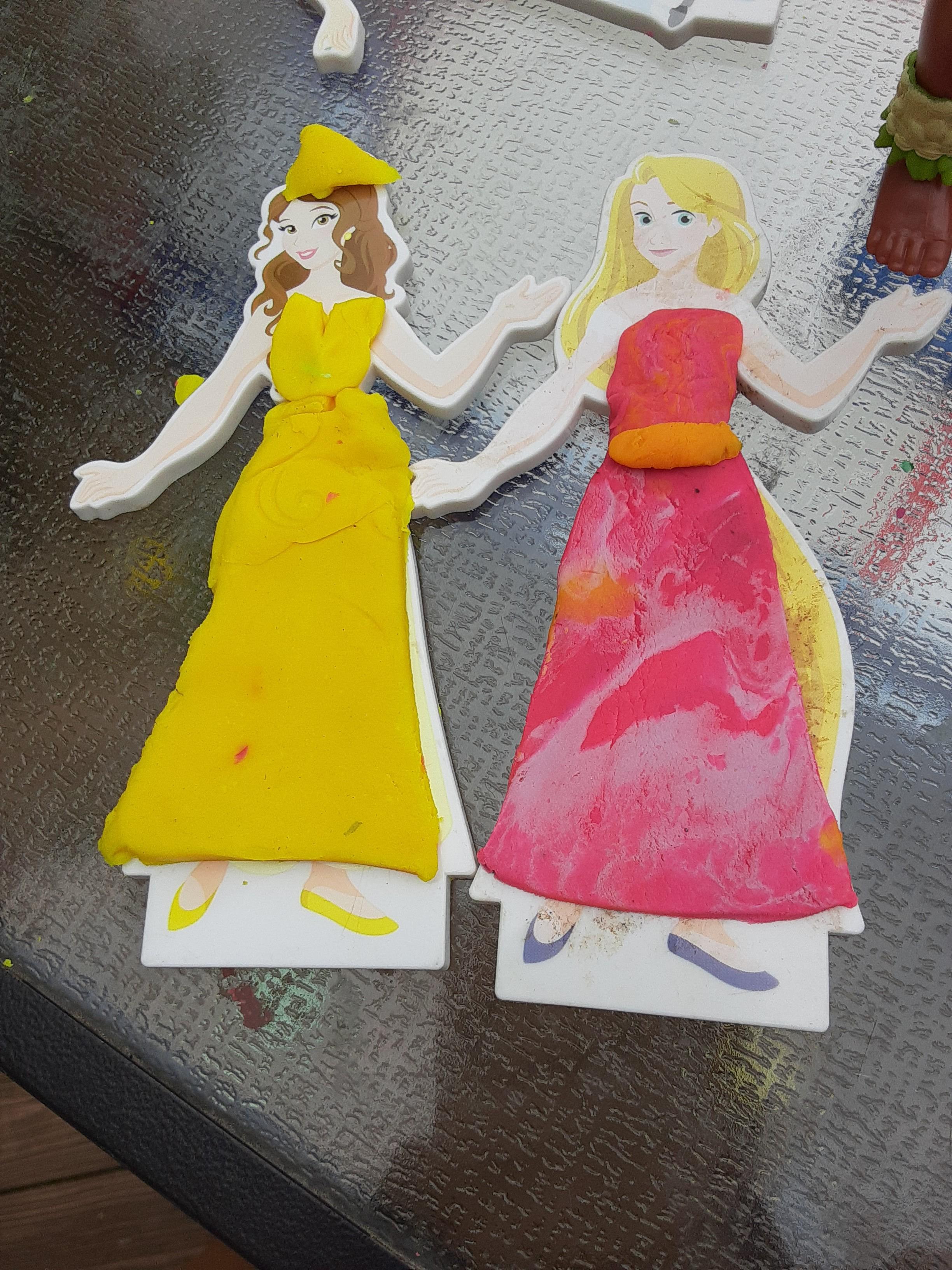 play-doh dresses 